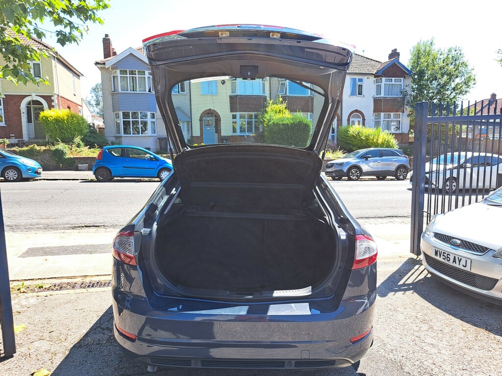 Ford Mondeo Titanium X Silver #18