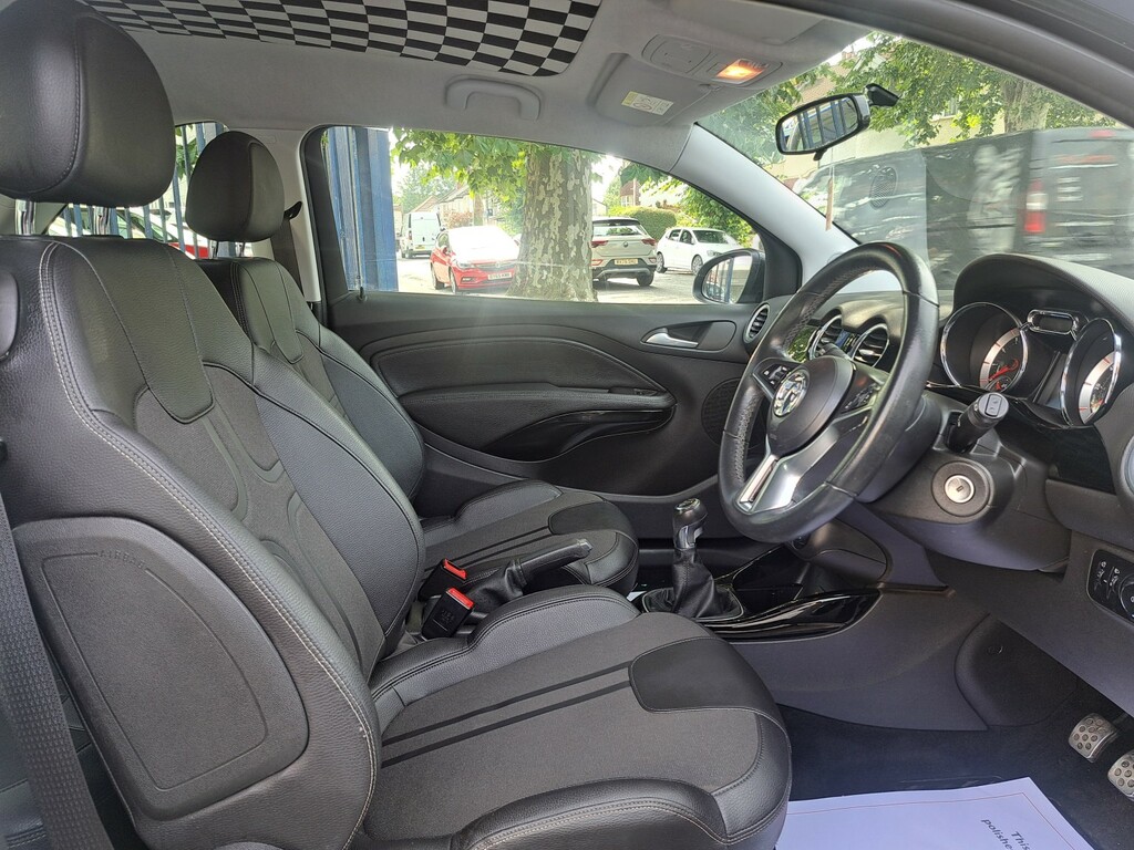 Vauxhall Adam 1.4 16V Slam White #4