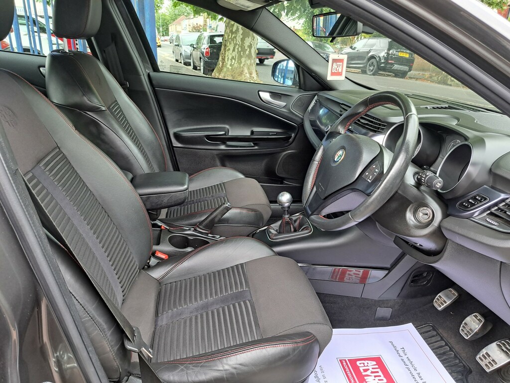 Alfa Romeo Giulietta 1.4 Giulietta 1.4 Tb Multiair 170 Bhp Veloce Grey #4