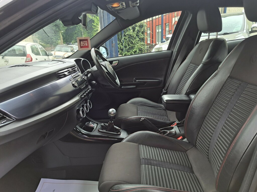 Alfa Romeo Giulietta Tb Multiair Veloce Black #17