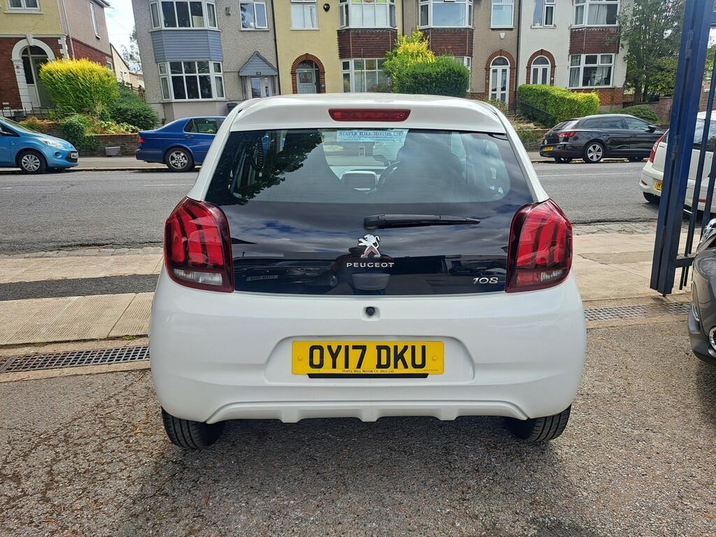 Peugeot 108 1.2 Puretech Collection Red #19
