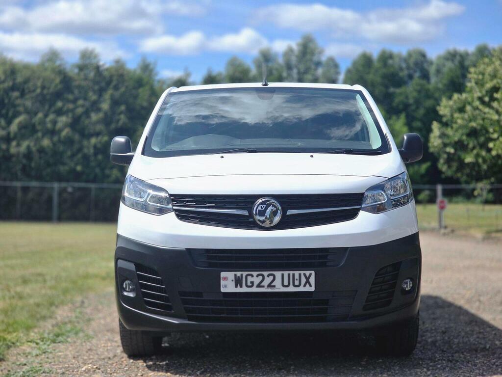 Vauxhall Vivaro 1.5 Turbo D 2900 Dynamic L2 H1 Euro 6 Ss 6Dr WG22UUX White #2