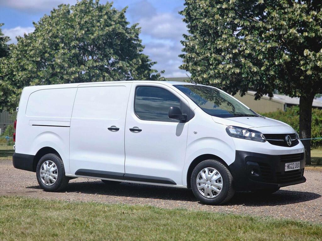 Vauxhall Vivaro 1.5 Turbo D 2900 Dynamic L2 H1 Euro 6 Ss 6Dr WG22UUX White #3