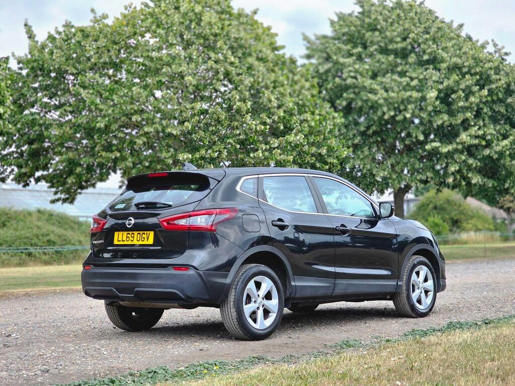 Nissan Qashqai 1.3 Dig-t Acenta Premium Dct Euro 6 Ss LL69OGV Black #6