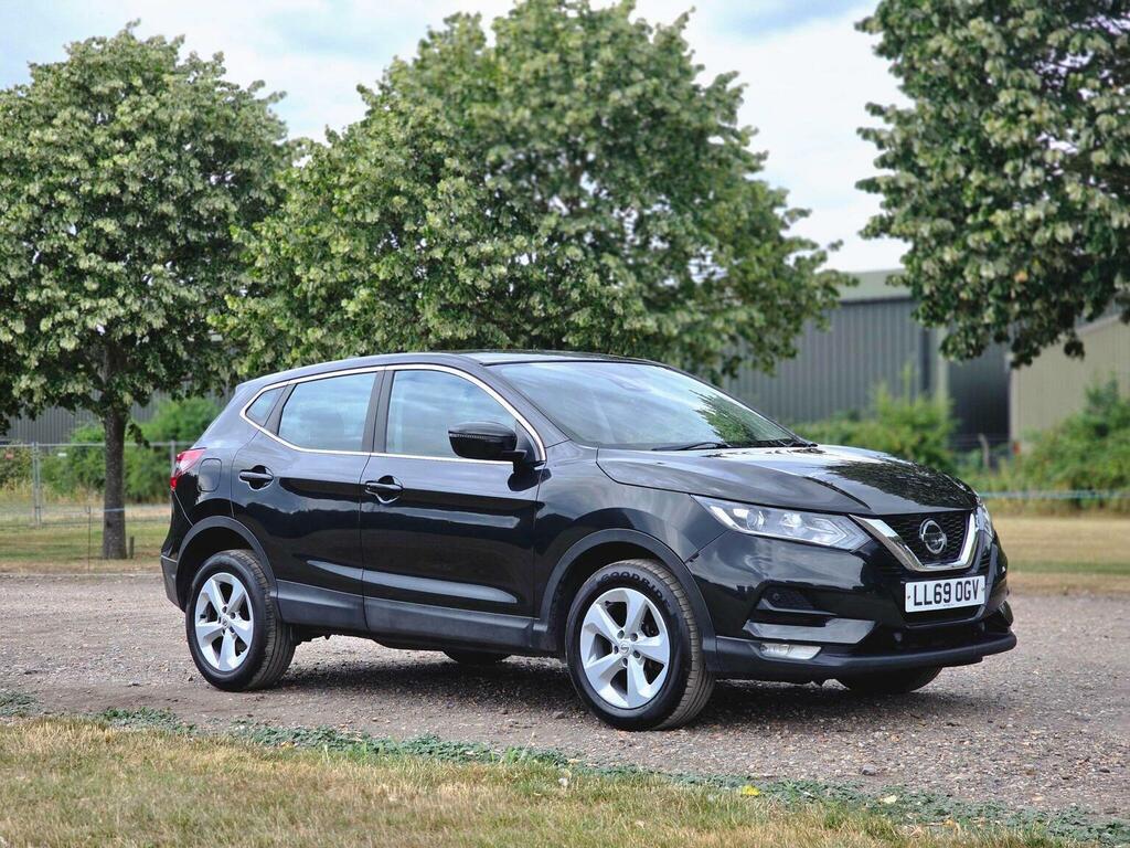Nissan Qashqai 1.3 Dig-t Acenta Premium Dct Euro 6 Ss LL69OGV Black #2