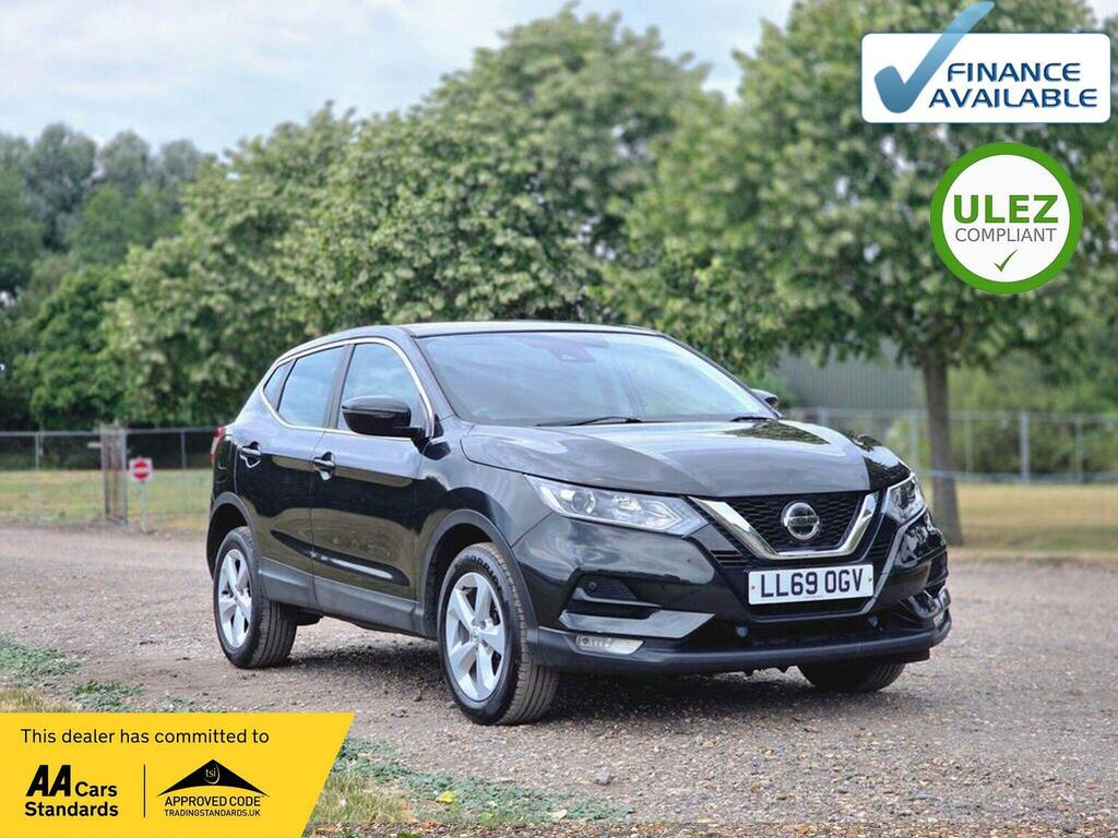 Nissan Qashqai 1.3 Dig-t Acenta Premium Dct Euro 6 Ss Black