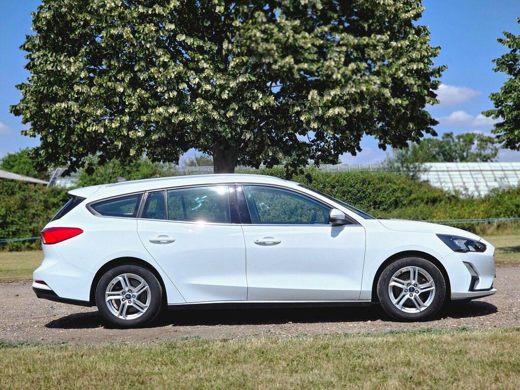 Ford Focus 1.0T Ecoboost Zetec Euro 6 Ss RJ70LRX White #4