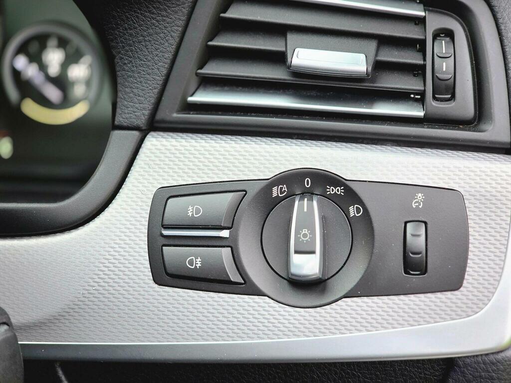BMW 5 Series Saloon 2.0 520D M Sport Saloon 2016 Black #29