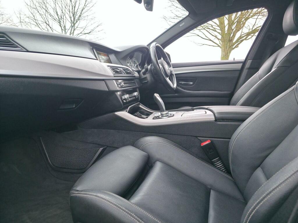 BMW 5 Series Saloon 2.0 520D M Sport Saloon 2016 Black #22
