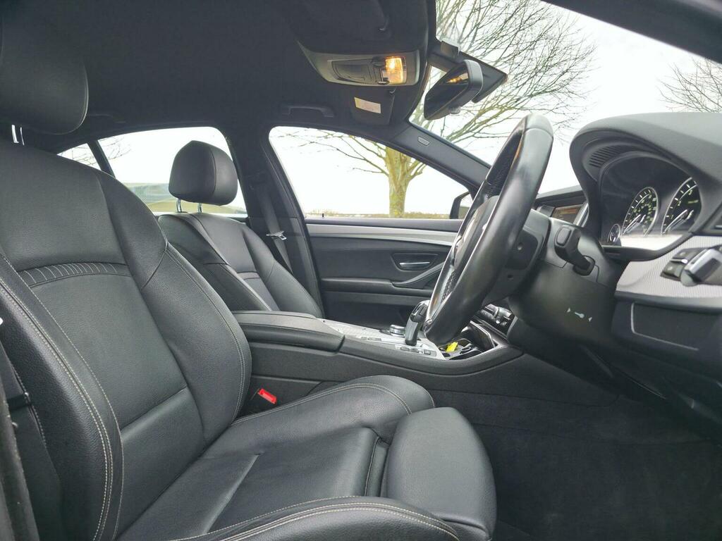 BMW 5 Series Saloon 2.0 520D M Sport Saloon 2016 Black #17