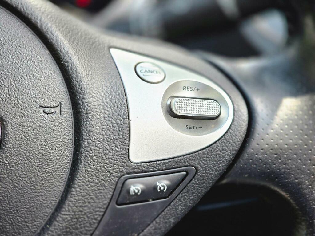 Nissan Juke Acenta Grey #31