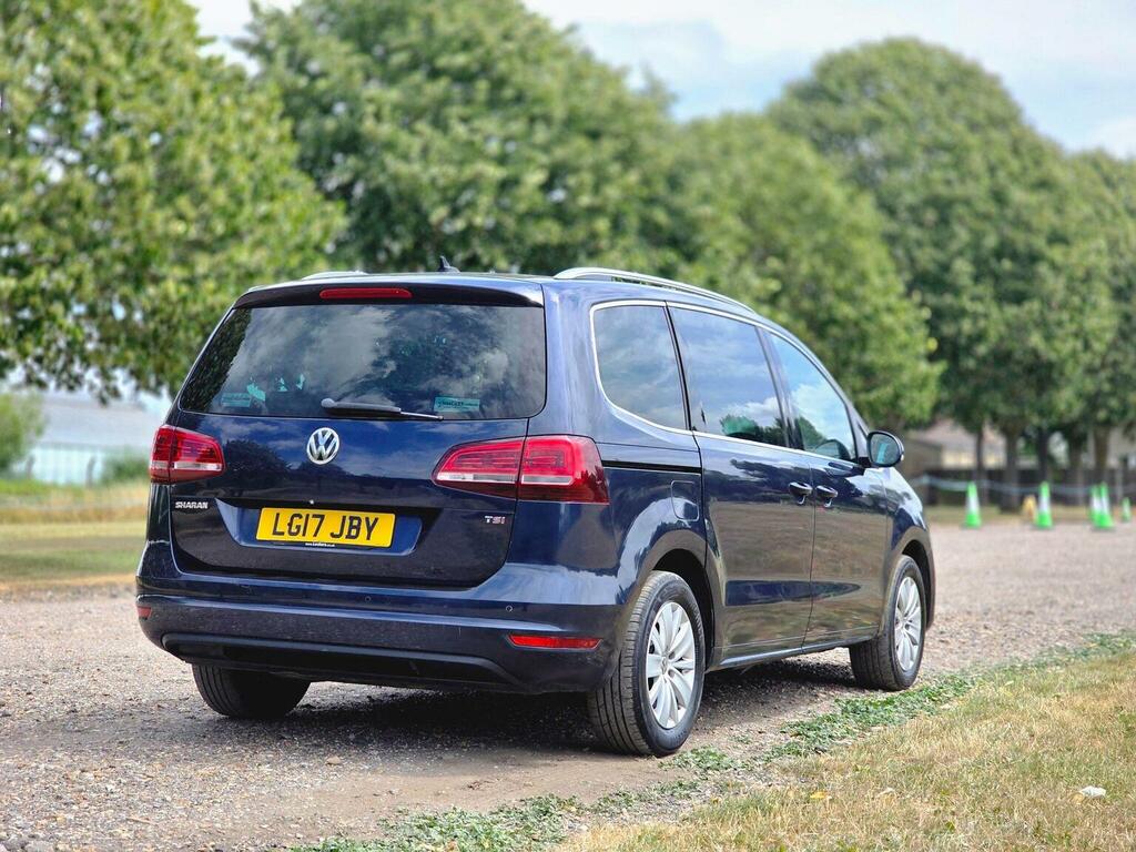 Volkswagen Sharan Black #7