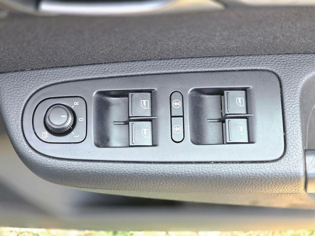 Volkswagen Sharan Black #44