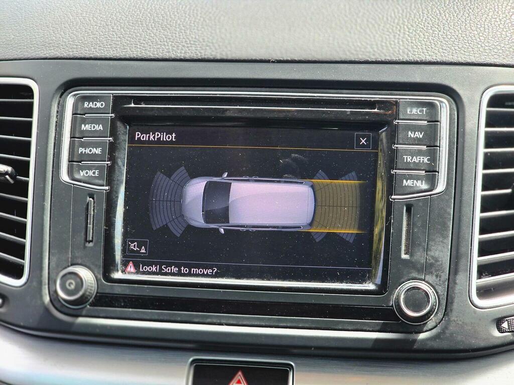 Volkswagen Sharan Black #41