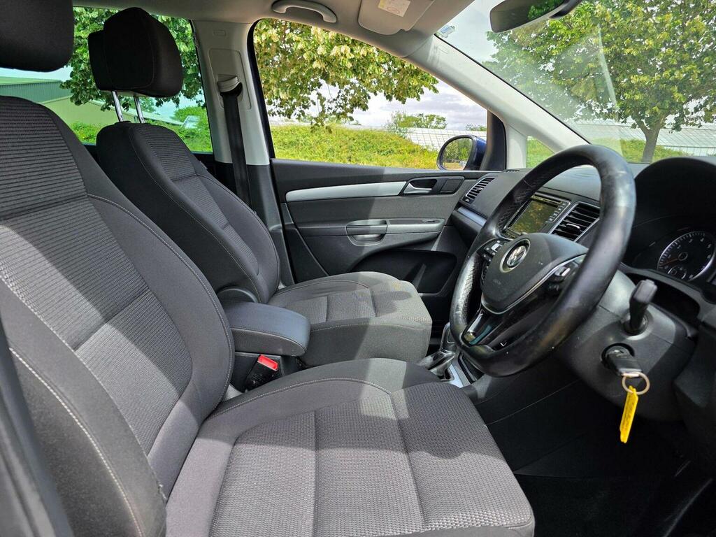 Volkswagen Sharan Black #20