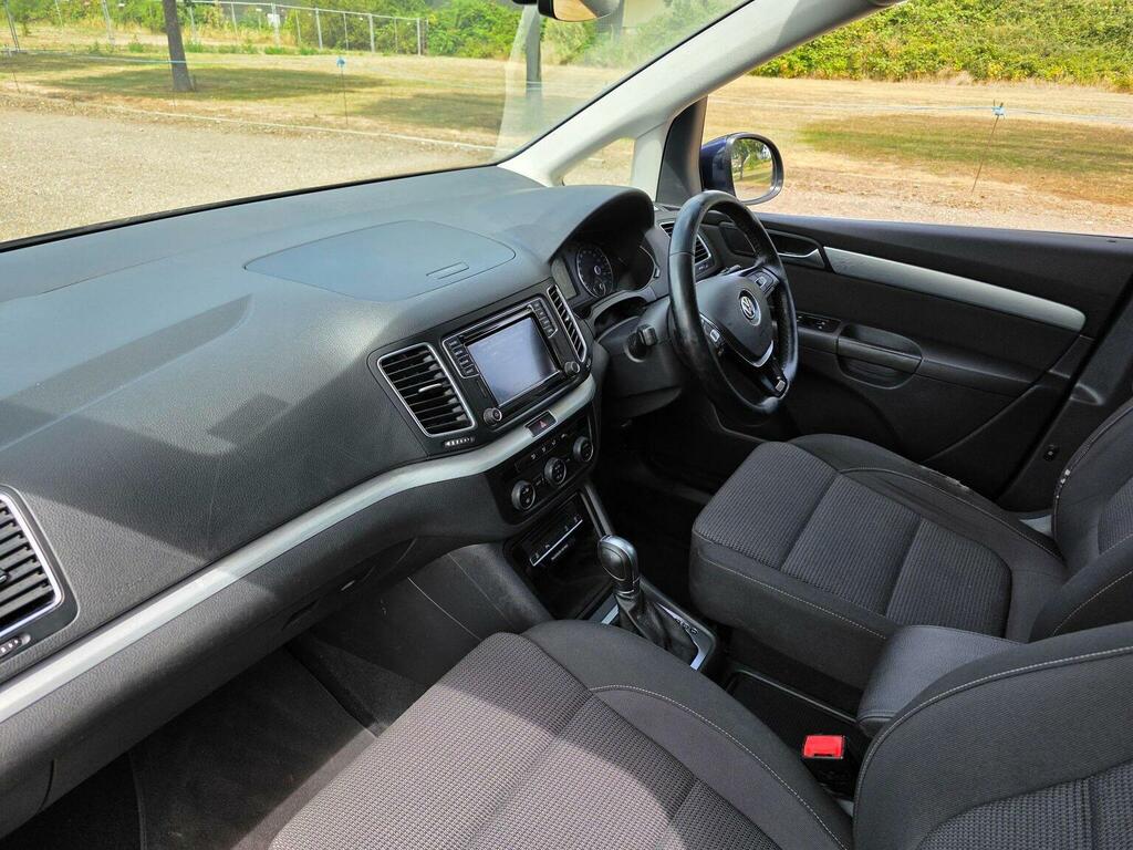 Volkswagen Sharan Black #24