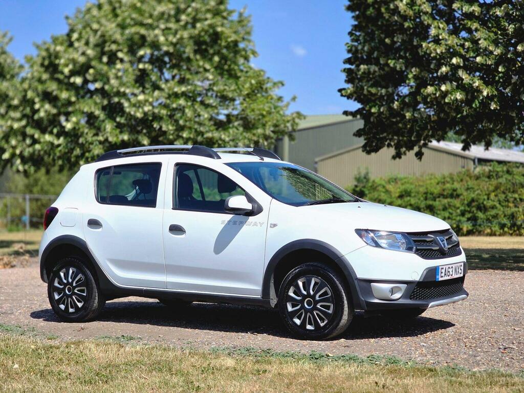 Dacia Sandero Stepway 0.9 Tce Laureate Euro 5 White #3
