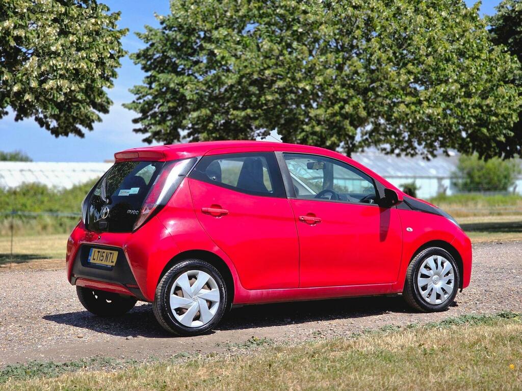 Toyota Aygo 1.0 Vvt-i X-play X-shift Euro 5 Euro 5 Red #6