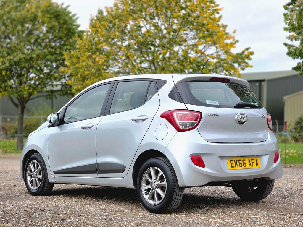 Hyundai I10 Premium Blue #10