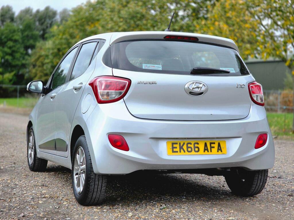Hyundai I10 Premium Blue #9