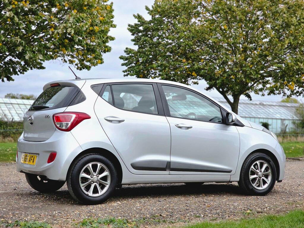 Hyundai I10 1.2 Premium Euro 6 Silver #5