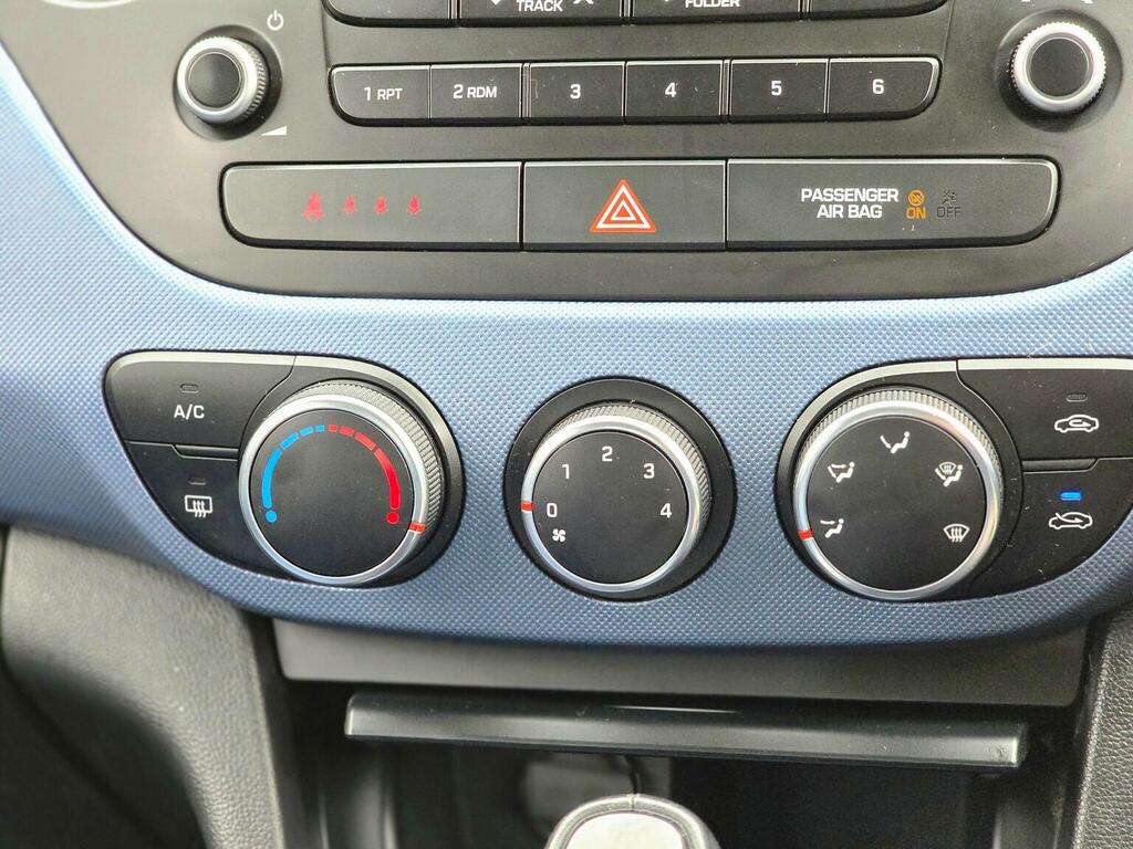 Hyundai I10 Premium Blue #37
