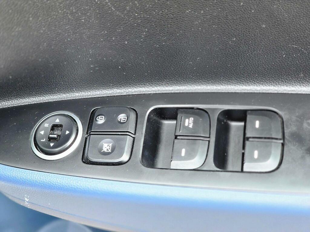 Hyundai I10 Premium Blue #34