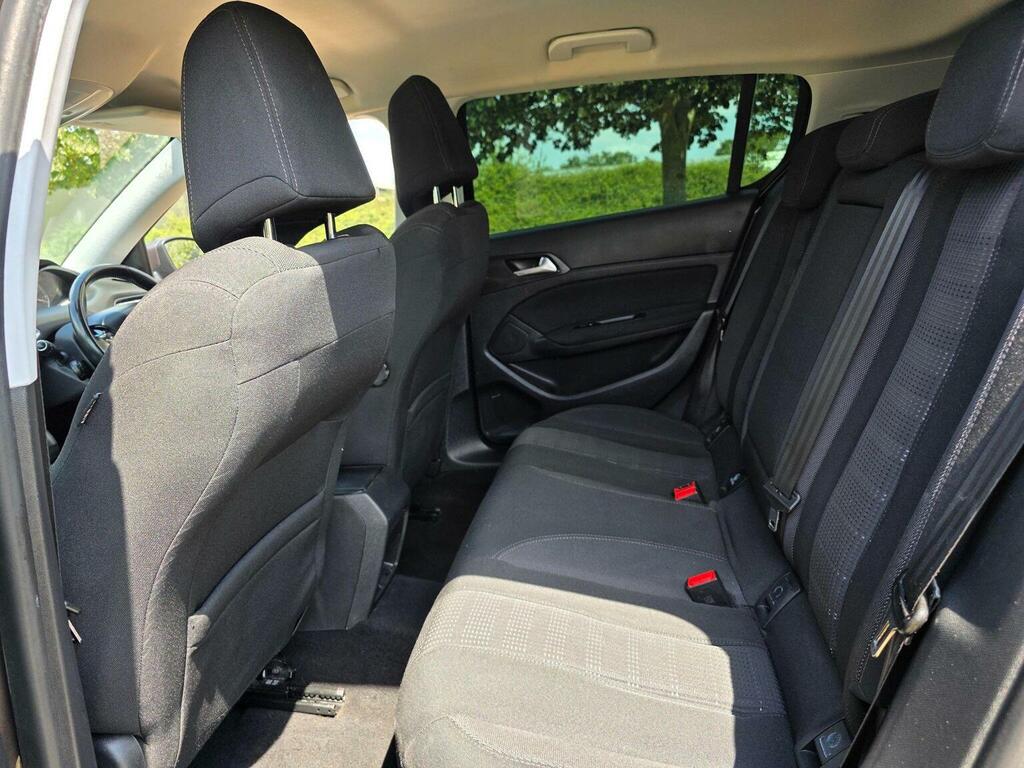 Peugeot 308 Active Red #25