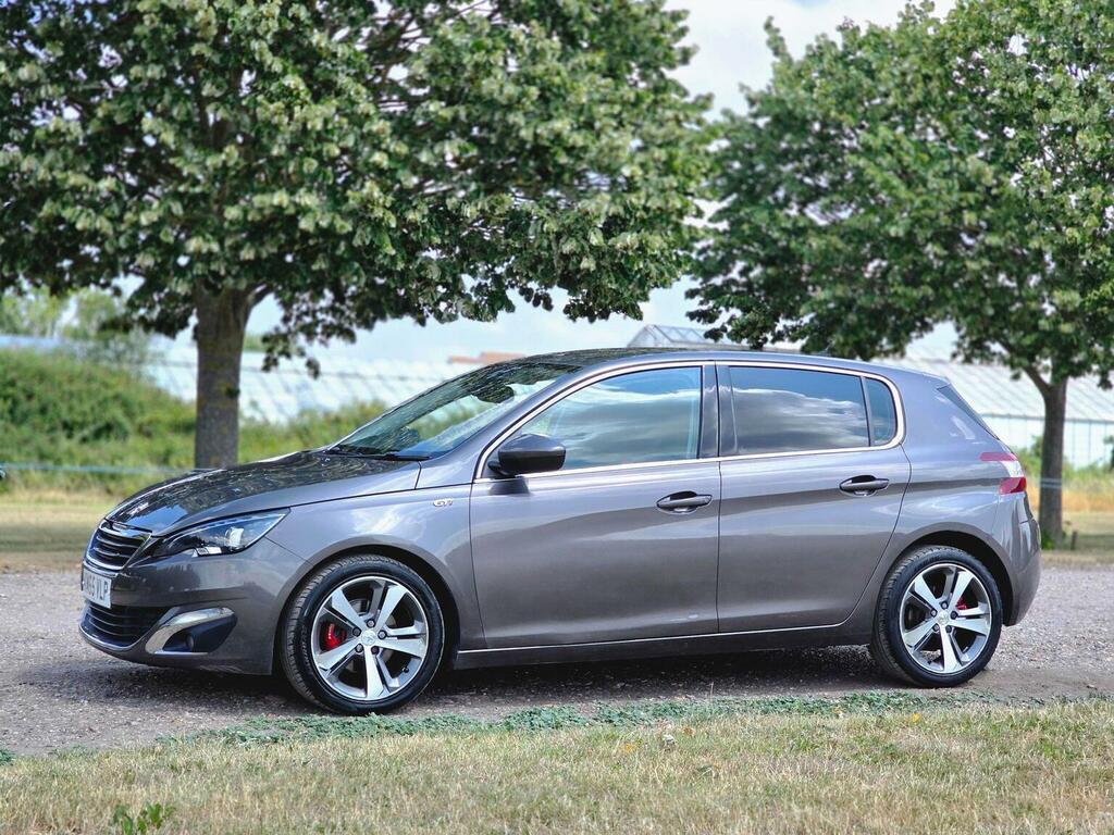 Peugeot 308 Active Red #16