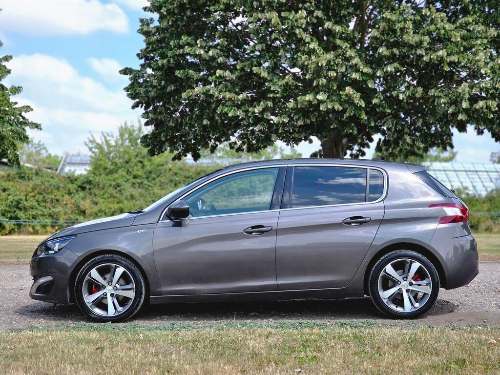 Peugeot 308 Active Red #15
