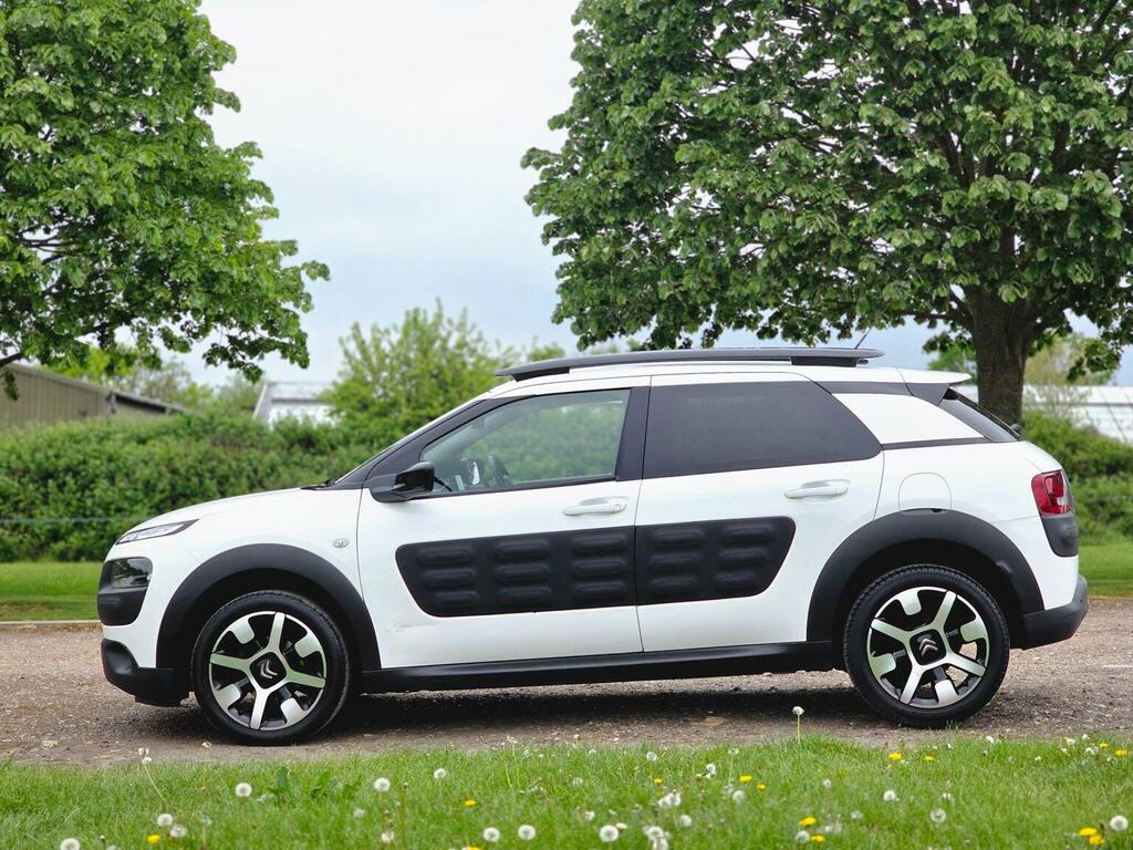 Citroen C4 Cactus 1.2 Puretech Flair Black #11