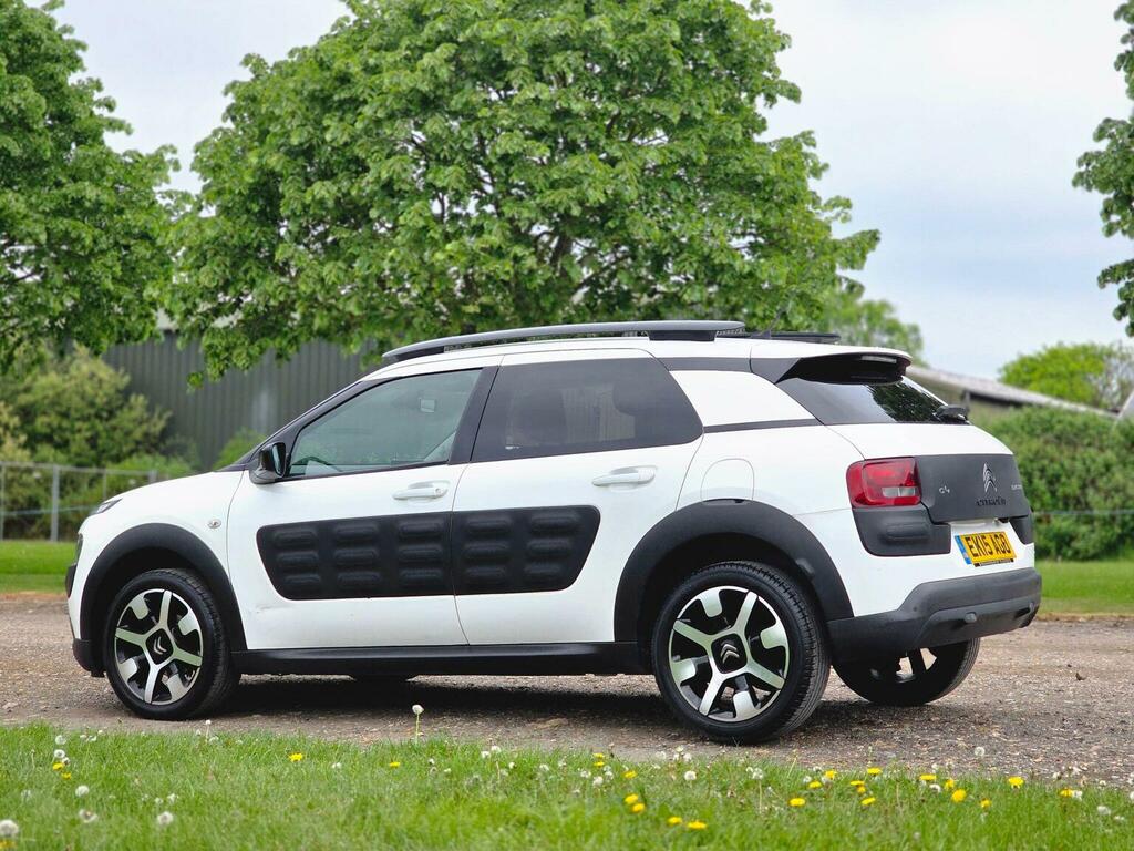 Citroen C4 Cactus 1.2 Puretech Flair Black #10