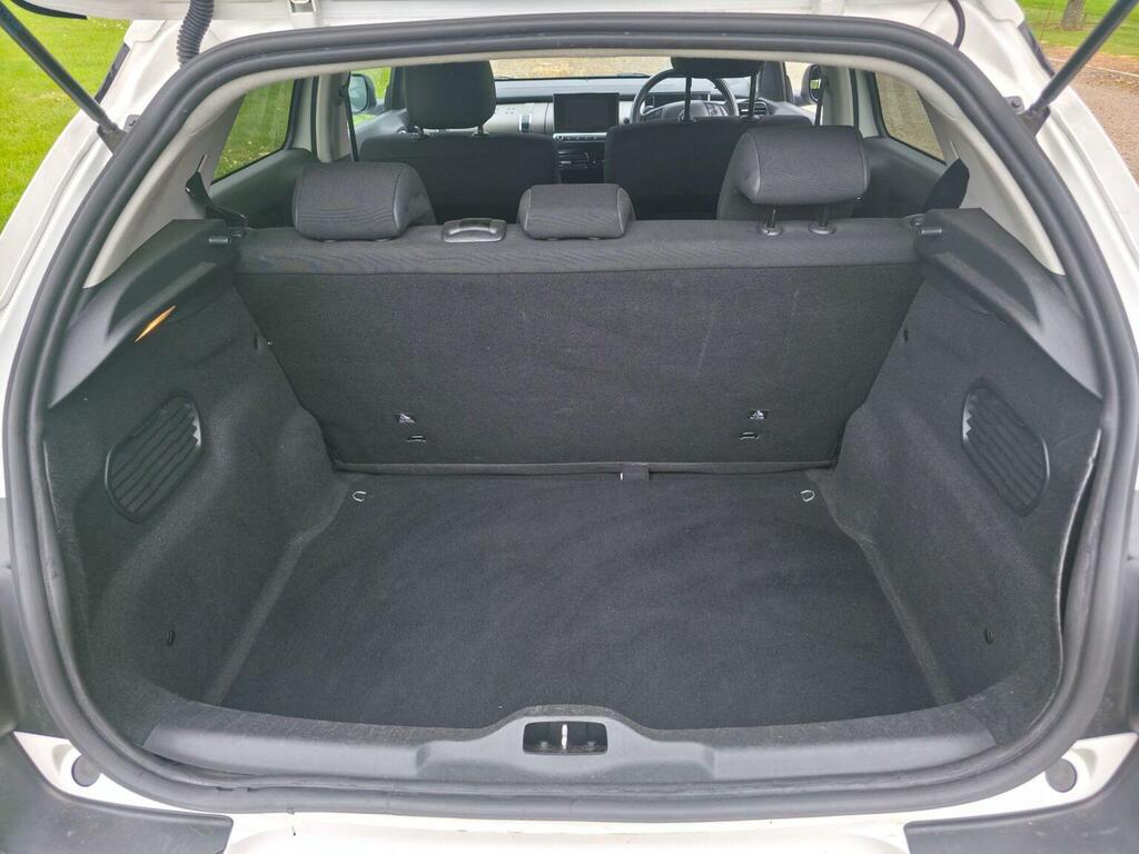 Citroen C4 Cactus 1.2 Puretech Flair Black #39