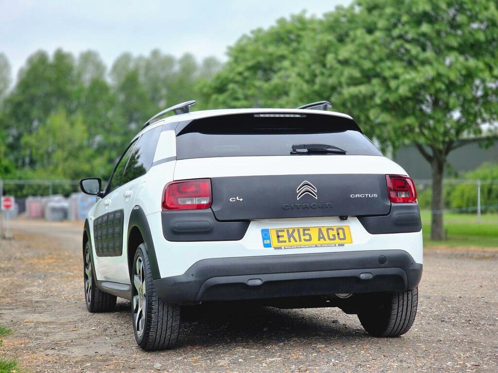 Citroen C4 Cactus 1.2 Puretech Flair Black #8