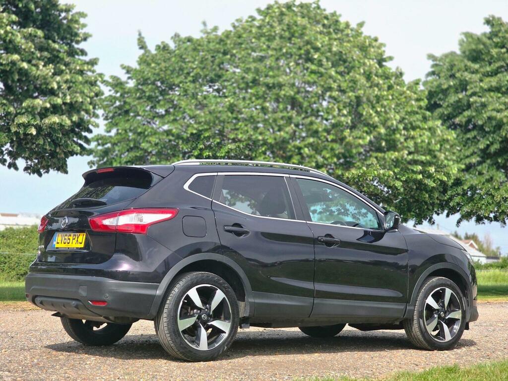 Nissan Qashqai 1.2 Dig-t N-connecta Xtron 2Wd Euro 6 Ss LV66PXJ Black #4