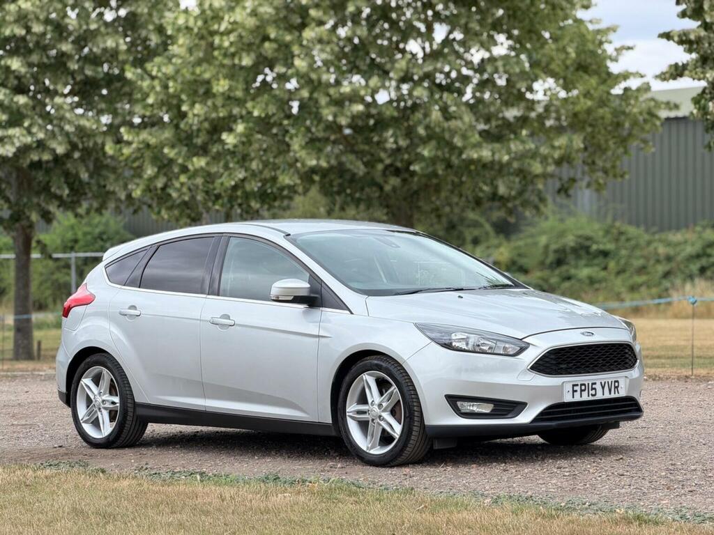 Ford Focus 1.6 Zetec Powershift Euro 6 FP15YVR Silver #2