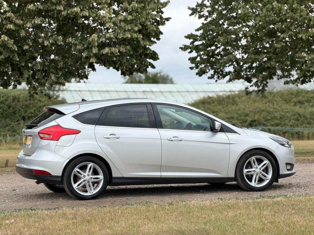 Ford Focus 1.6 Zetec Powershift Euro 6 FP15YVR Silver #5