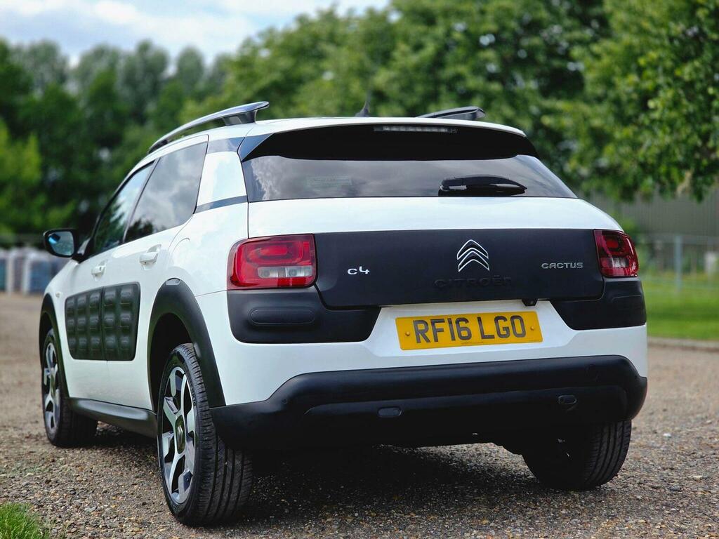 Citroen C4 Cactus 1.2 Puretech 82 Flair Black #8