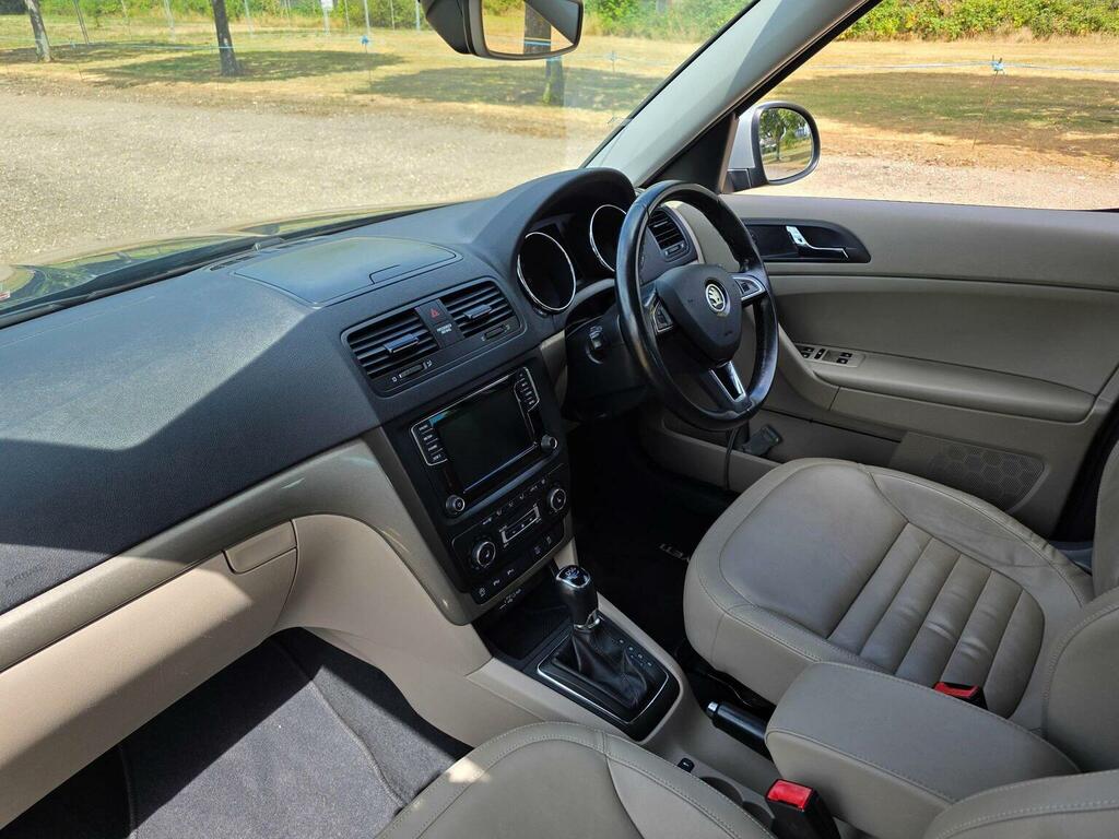 Skoda Yeti 1.2 Tsi Monte Red #22