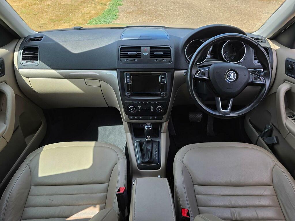 Skoda Yeti 1.2 Tsi Monte Red #25