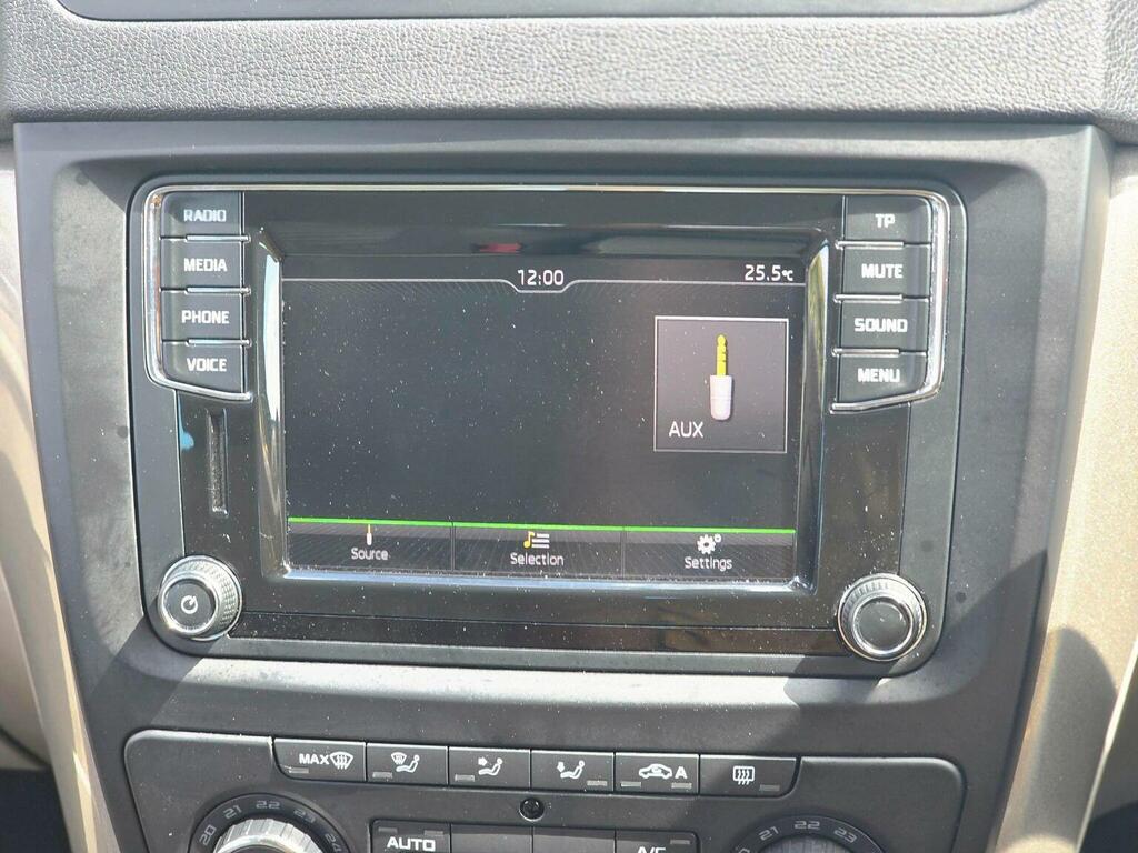 Skoda Yeti 1.2 Tsi Monte Red #35