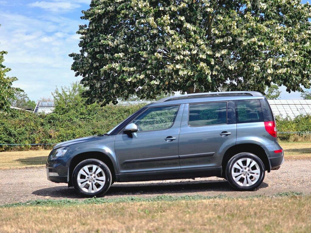 Skoda Yeti 1.2 Tsi Monte Red #12