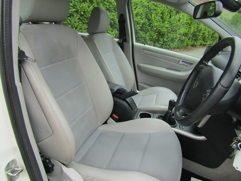 Mercedes-Benz A Class 1.5 Blueefficiency Avantgarde Se Grey #10