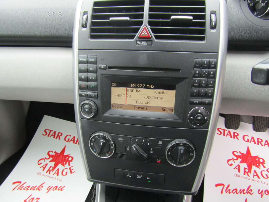 Mercedes-Benz A Class 1.5 Blueefficiency Avantgarde Se Grey #14