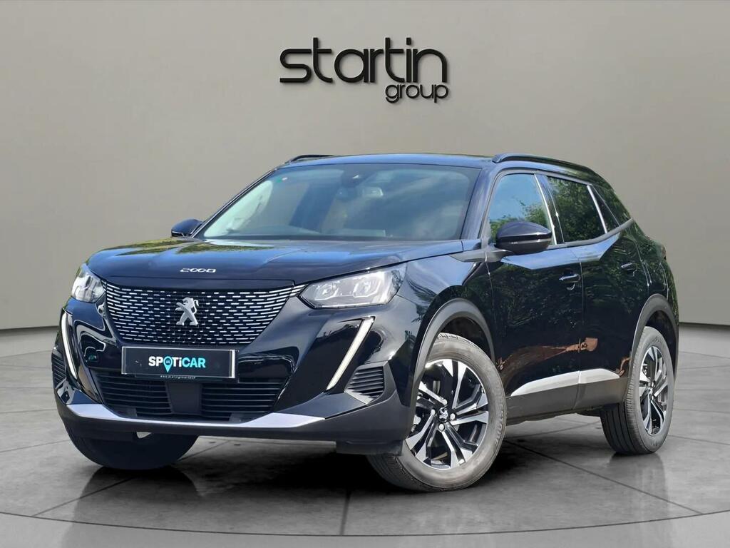 Peugeot 2008 1.2 Puretech Allure Premium Euro 6 Ss MK22VZW Black #2