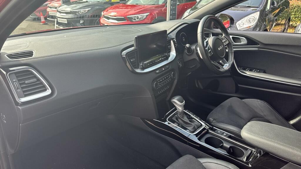 Kia Proceed 1.5 T-gdi Isg Gt-line S VN23WWZ Red #2