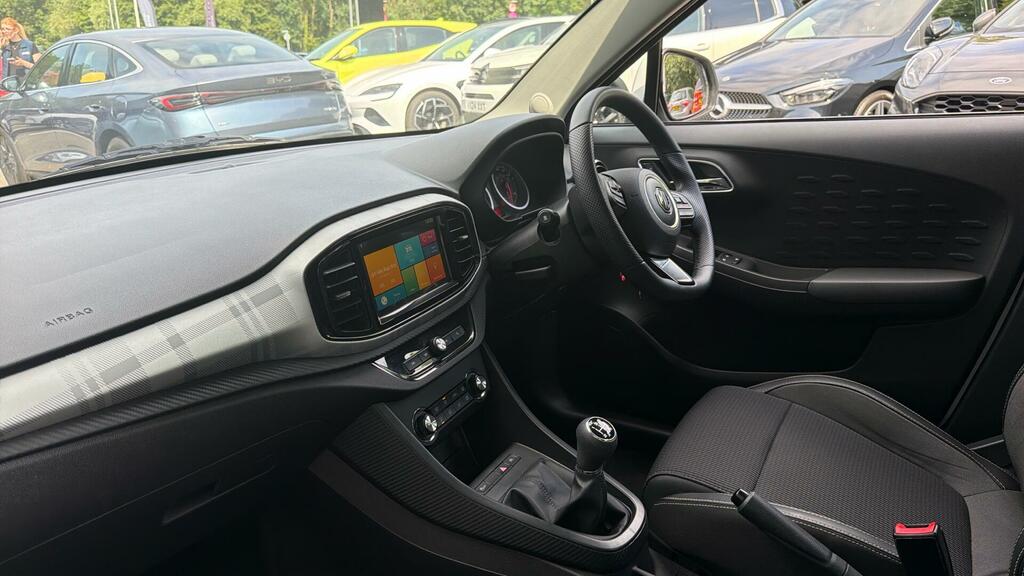 MG MG3 1.5 Vti-tech Exclusive Nav Euro 6 Ss DU24VKM White #2