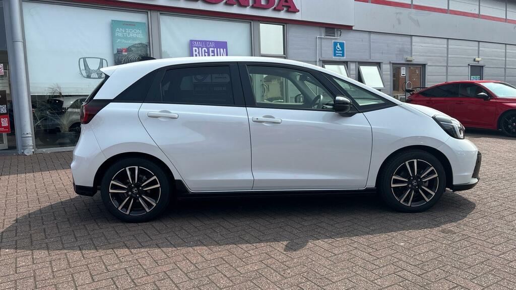 Honda Jazz 1.5 H I-mmd Advance Sport Hatchback Hyb RF25LWZ White #5