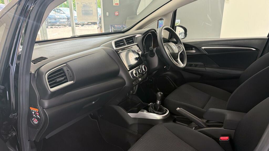 Honda Jazz 1.3 I-vtec Se Euro 6 Ss RX20ZVT Black #2
