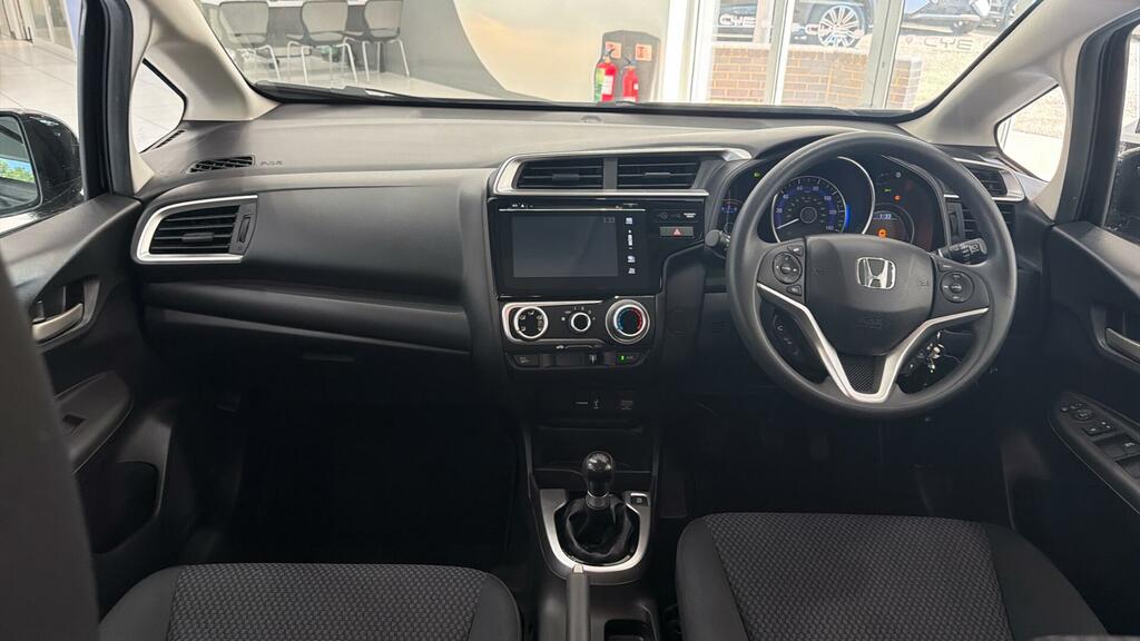 Honda Jazz 1.3 I-vtec Se Euro 6 Ss RX20ZVT Black #4